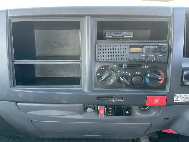 いすゞ エルフ SKG-NPR85YN(2WD)の写真41