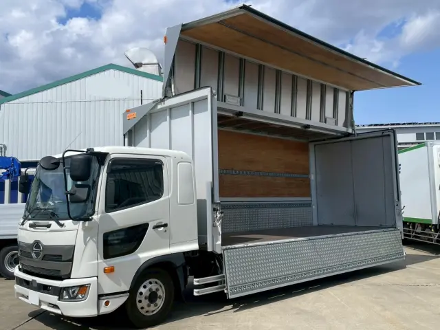 日野 レンジャー 2PG-FD2ABG(2WD)の写真1
