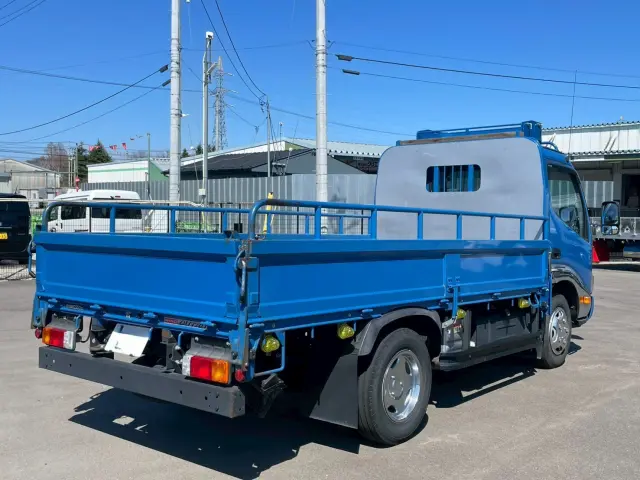 日野 デュトロ 2RG-XZU645M(2WD)の写真4