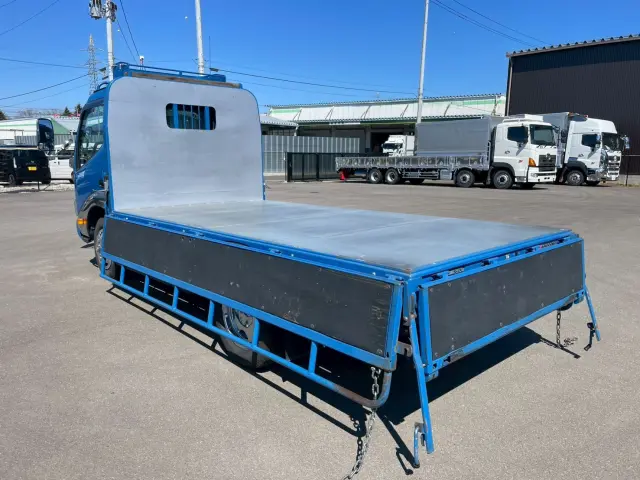 日野 デュトロ 2RG-XZU645M(2WD)の写真16