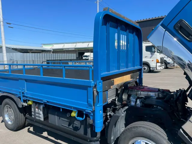 日野 デュトロ 2RG-XZU645M(2WD)の写真25