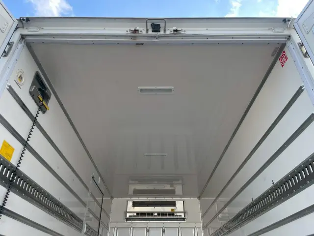 日野 デュトロ 2RG-XZU712M(2WD)の写真14