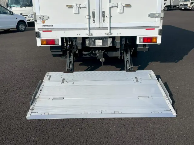 日野 デュトロ 2RG-XZU712M(2WD)の写真16