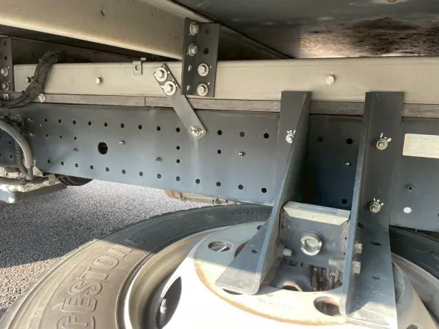 日野 デュトロ 2RG-XZU712M(2WD)の写真28