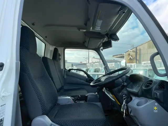 日野 デュトロ 2RG-XZU712M(2WD)の写真32