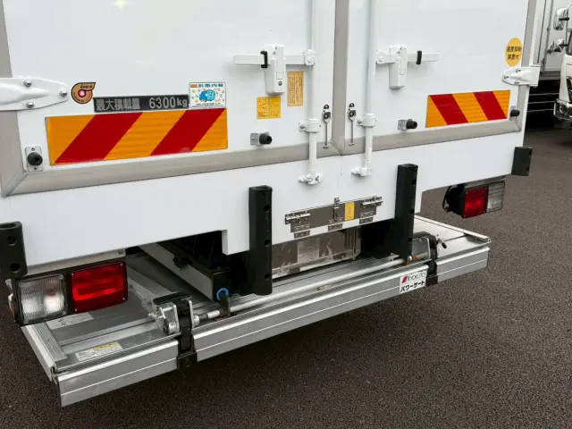 日野 レンジャー 2PG-FE2ABG(2WD)の写真18