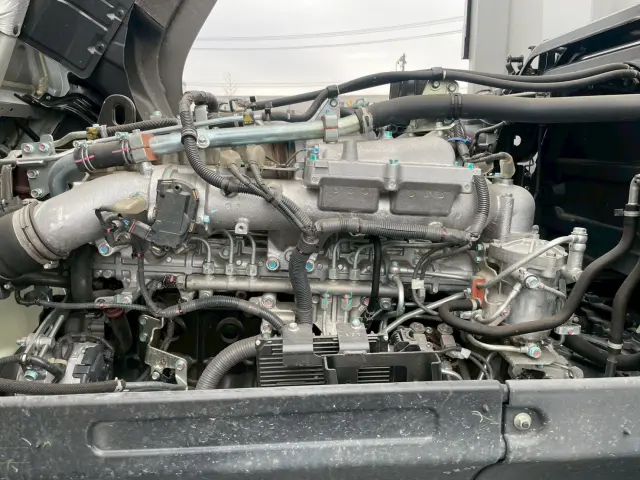 いすゞ ギガ 2PG-CYJ77D(8x4)の写真30