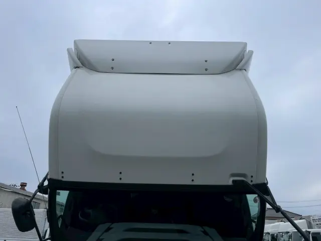 いすゞ ギガ 2PG-CYJ77D(8x4)の写真32