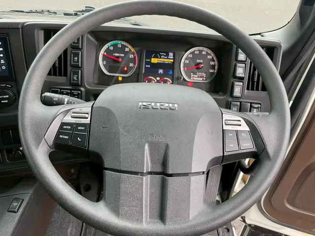 いすゞ ギガ 2PG-CYJ77D(8x4)の写真41