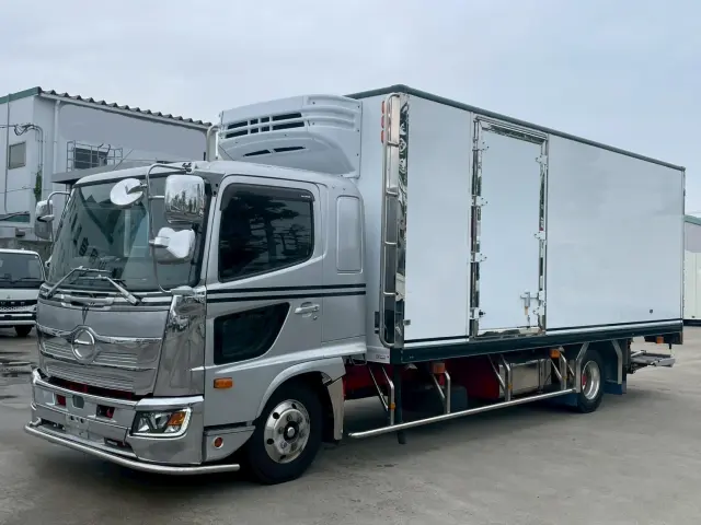 日野 レンジャー 2KG-FD2ABG(2WD)の写真1
