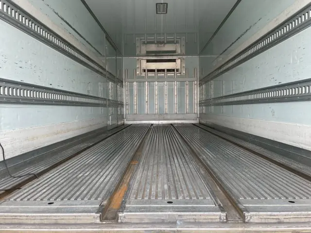 日野 レンジャー 2KG-FD2ABG(2WD)の写真12