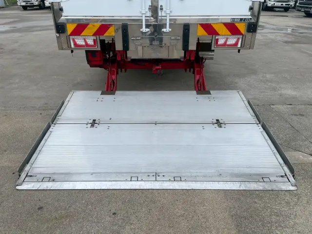 日野 レンジャー 2KG-FD2ABG(2WD)の写真19