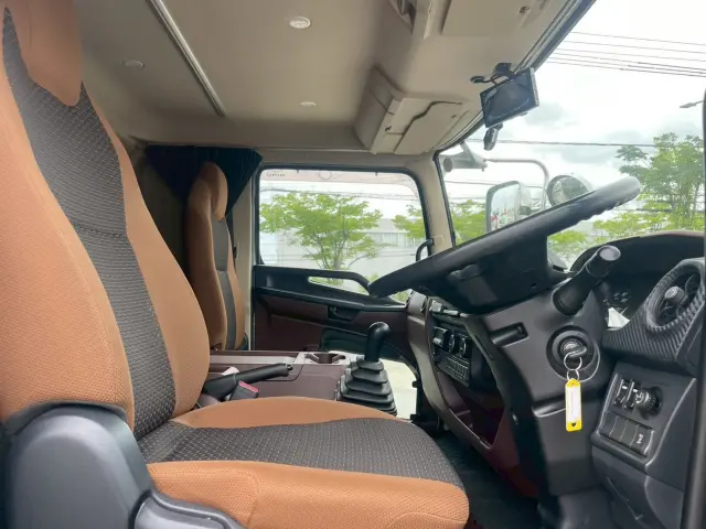 日野 レンジャー 2KG-FD2ABG(2WD)の写真40
