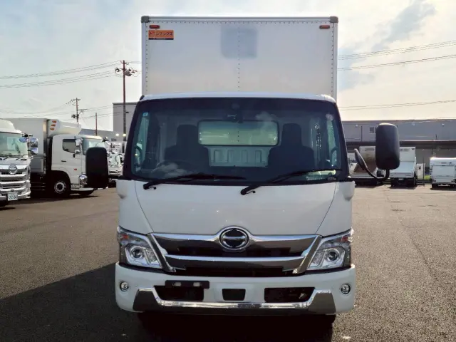 日野 デュトロ 2RG-XZU712M(2WD)の写真2