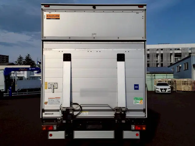 日野 デュトロ 2RG-XZU712M(2WD)の写真5