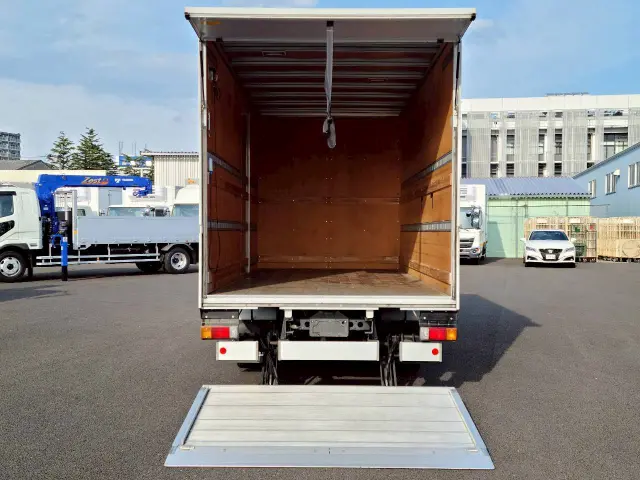 日野 デュトロ 2RG-XZU712M(2WD)の写真9