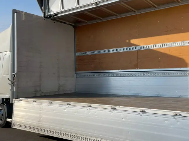 日野 レンジャー 2PG-FD2ABG(2WD)の写真16