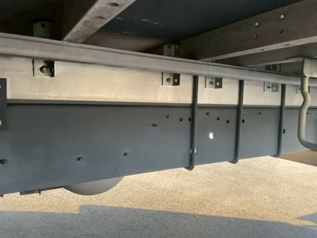 日野 レンジャー 2PG-FD2ABG(2WD)の写真25