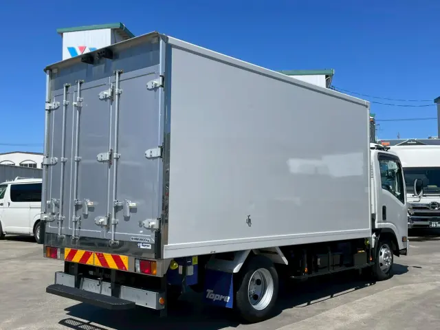 いすゞ エルフ 2PG-NPR88AN(2WD)の写真4