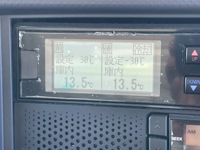 いすゞ エルフ 2PG-NPR88AN(2WD)の写真32