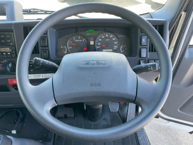 いすゞ エルフ 2PG-NPR88AN(2WD)の写真34