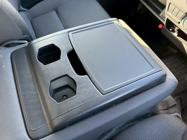 トヨタ ハイエースバン QDF-GDH206V(4WD)の写真23