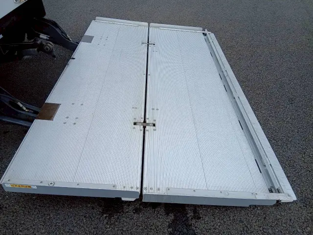 日野 レンジャー 2PG-FD2ABGの写真24