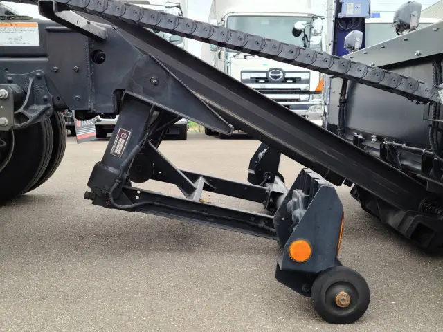 いすゞ エルフ 2RG-NPR88AN(2WD)の写真23