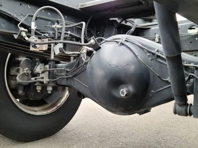 いすゞ エルフ 2RG-NPR88AN(2WD)の写真37