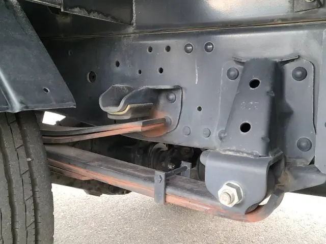 いすゞ エルフ 2RG-NPR88AN(2WD)の写真40