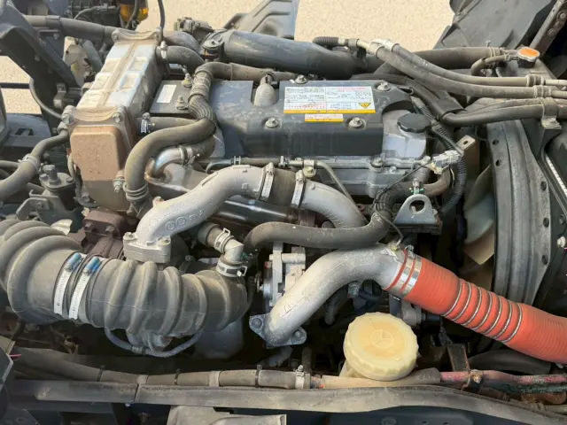 いすゞ フォワード 2PG-FSR90T2(2WD)の写真42
