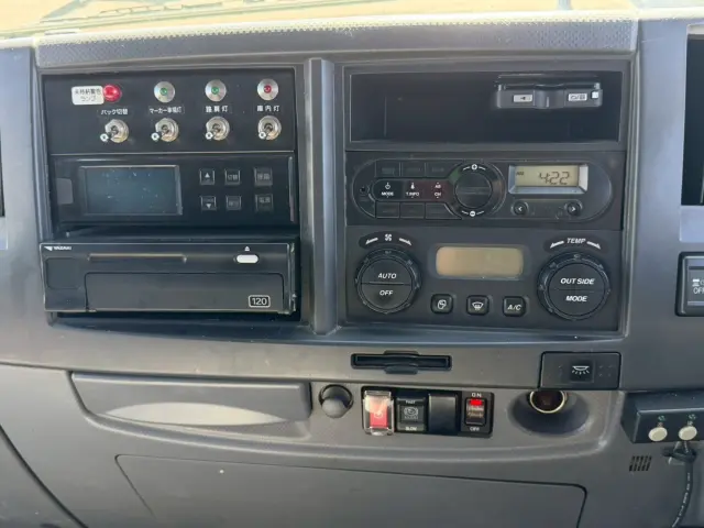 いすゞ フォワード 2PG-FSR90T2(2WD)の写真46