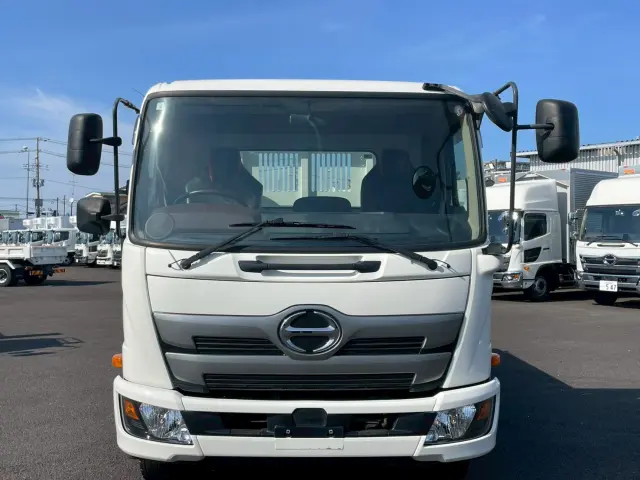 日野 レンジャー 2KG-FC2ABA(2WD)の写真2