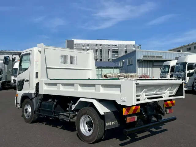 日野 レンジャー 2KG-FC2ABA(2WD)の写真5