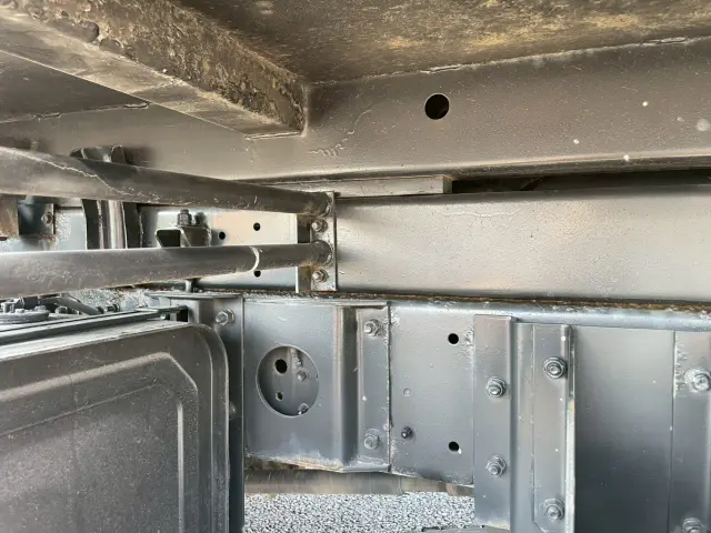 日野 レンジャー 2KG-FC2ABA(2WD)の写真21