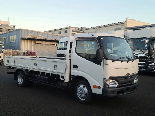 日野 デュトロ TKG-XZU650M(2WD)の写真3