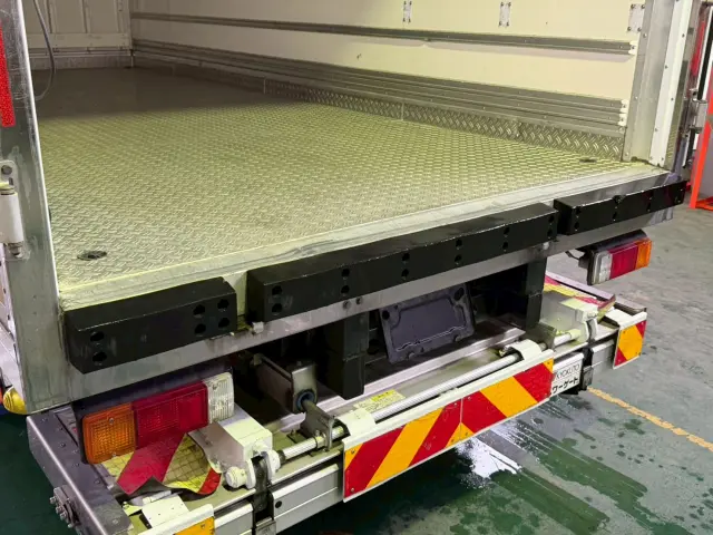 日野 デュトロ 2RG-XZU712M(2WD)の写真15