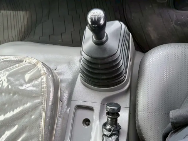 日野 デュトロ 2KG-XZU700X(2WD)の写真43