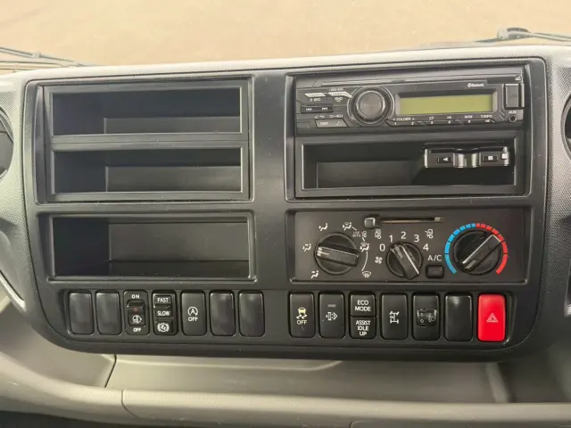 日野 デュトロ 2KG-XZU700X(2WD)の写真44