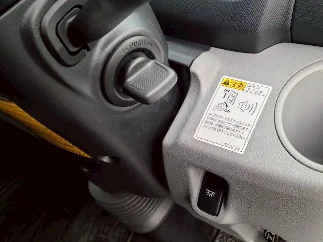 日野 デュトロ 2RG-XZU712M(2WD)の写真43