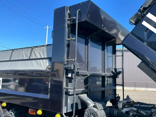 いすゞ フォワード 2RG-FTR90U2(2WD)の写真18