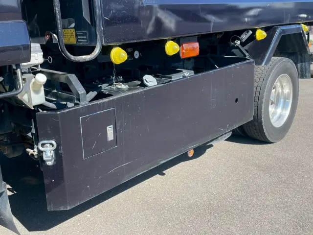 いすゞ フォワード 2RG-FTR90U2(2WD)の写真20