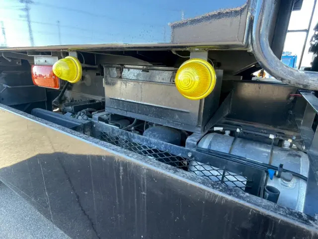 いすゞ フォワード 2RG-FTR90U2(2WD)の写真22