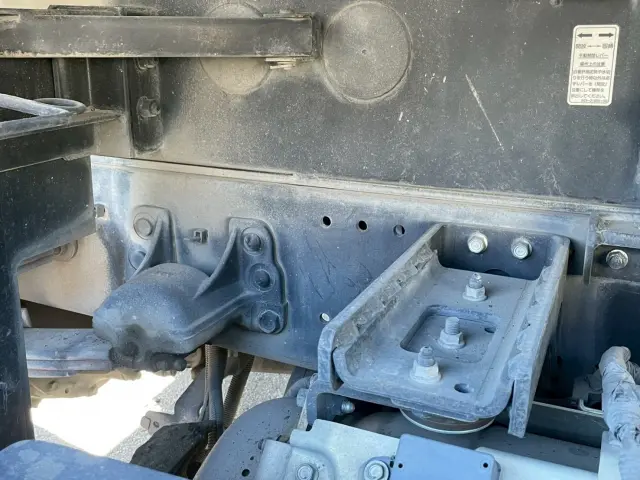 いすゞ フォワード 2RG-FTR90U2(2WD)の写真27