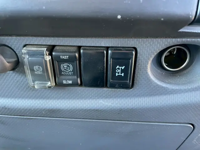 いすゞ フォワード 2RG-FTR90U2(2WD)の写真36