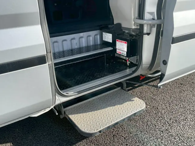 日野 リエッセⅡ SDG-XZB70M(2WD)の写真11