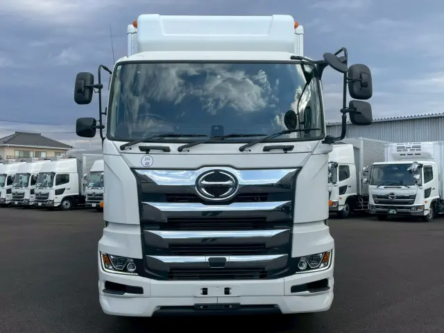 日野 プロフィア 2DG-FR1AHC(2WD)の写真2