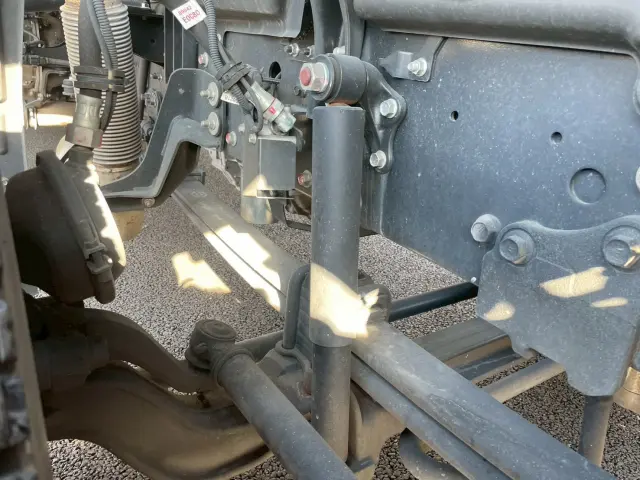 日野 プロフィア 2DG-FR1AHC(2WD)の写真31