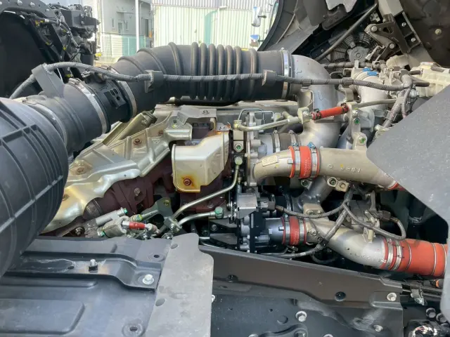 日野 プロフィア 2DG-FR1AHC(2WD)の写真34