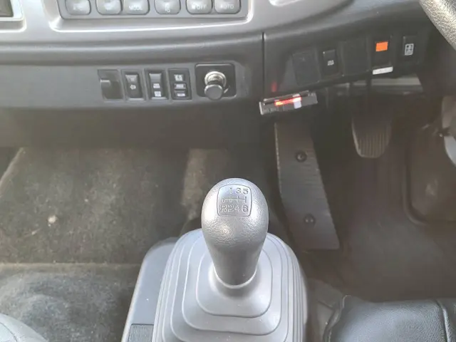 日野 レンジャー TKG-FD7JMAA(2WD)の写真47